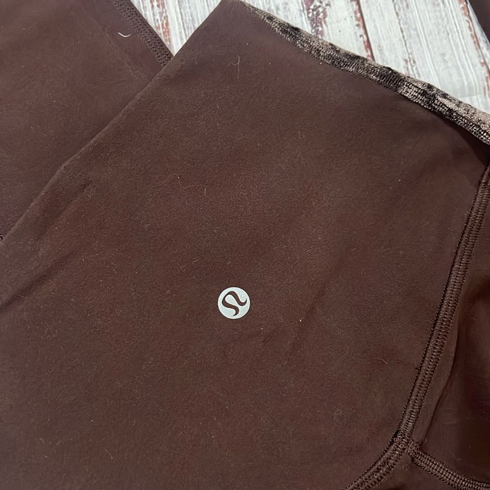 Lululemon Align Legging Super High Rise with Velvet - Picture 5 of 6